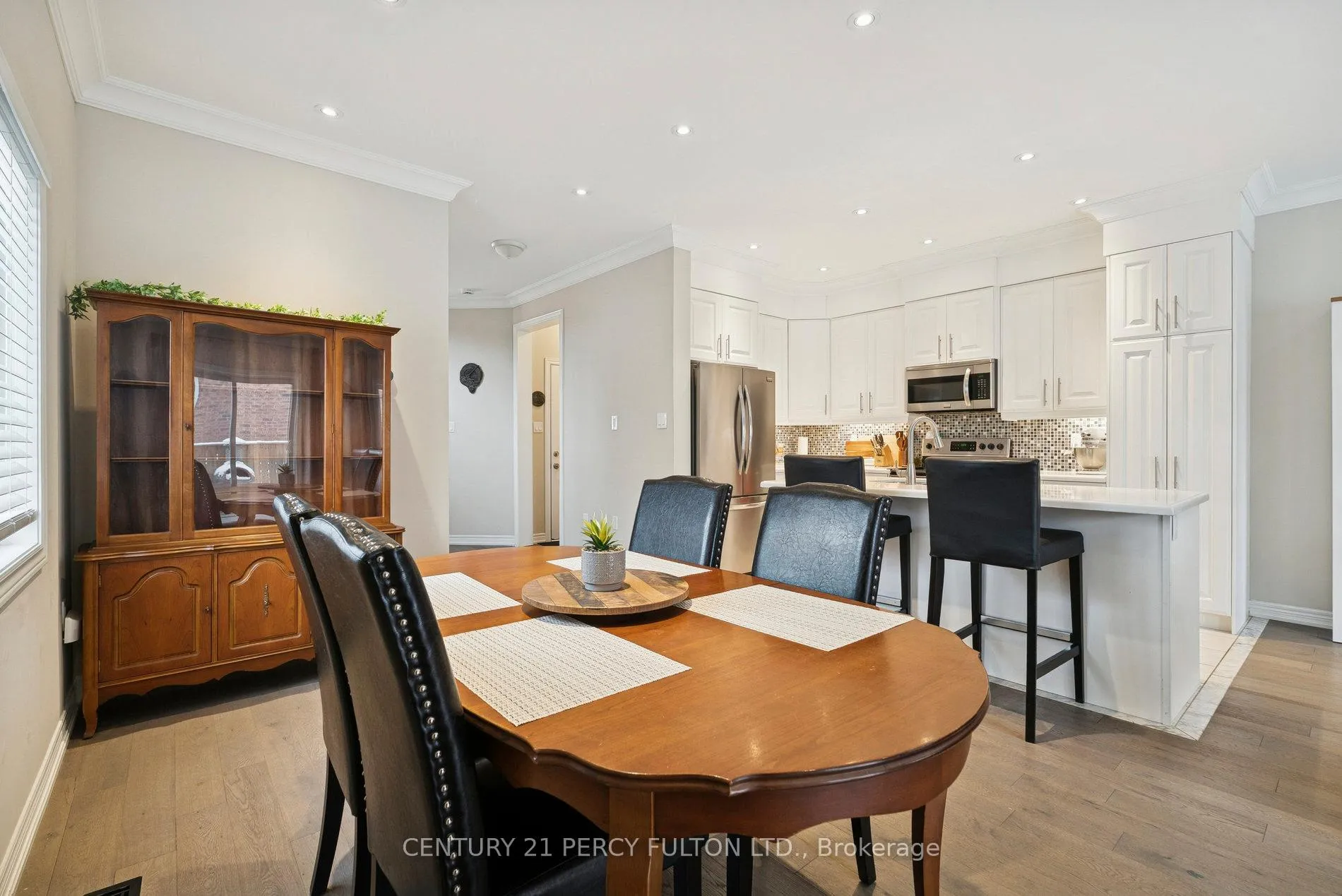 Photo 9 of 2 Prosser Crescent, Georgina, Sutton & Jackson's Point — HOMEH