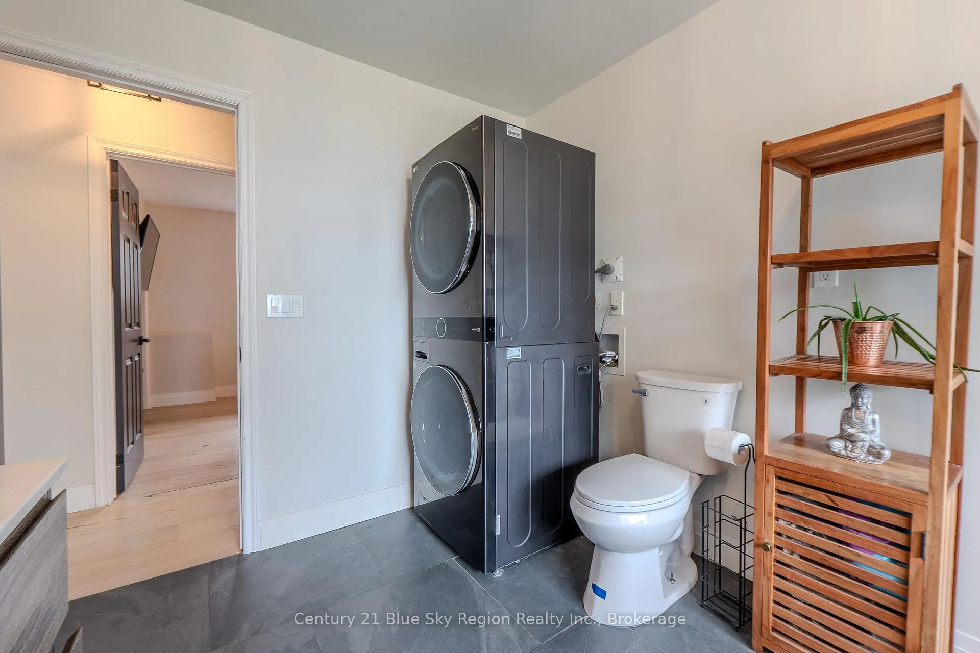 Photo 20 of 64 Ninovan Road E, Callander — HOMEH