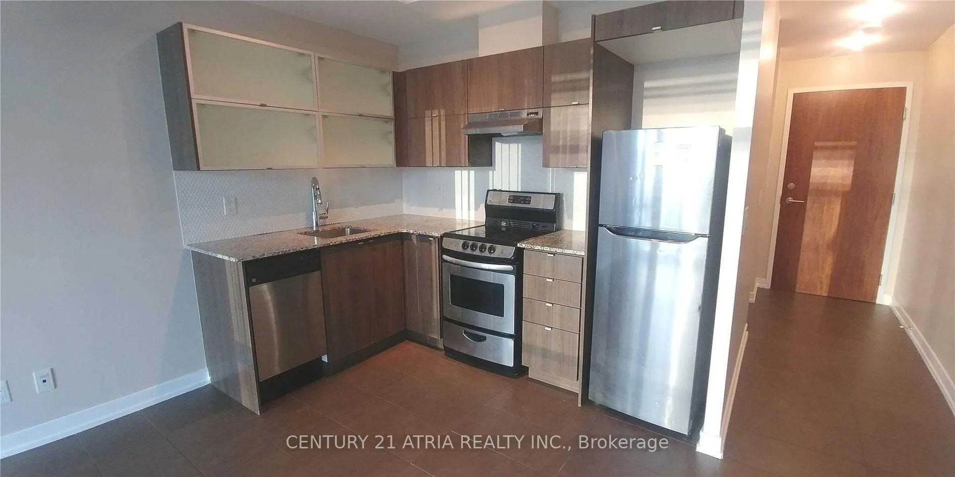 Front of Unit 806, 170 Fort York Boulevard