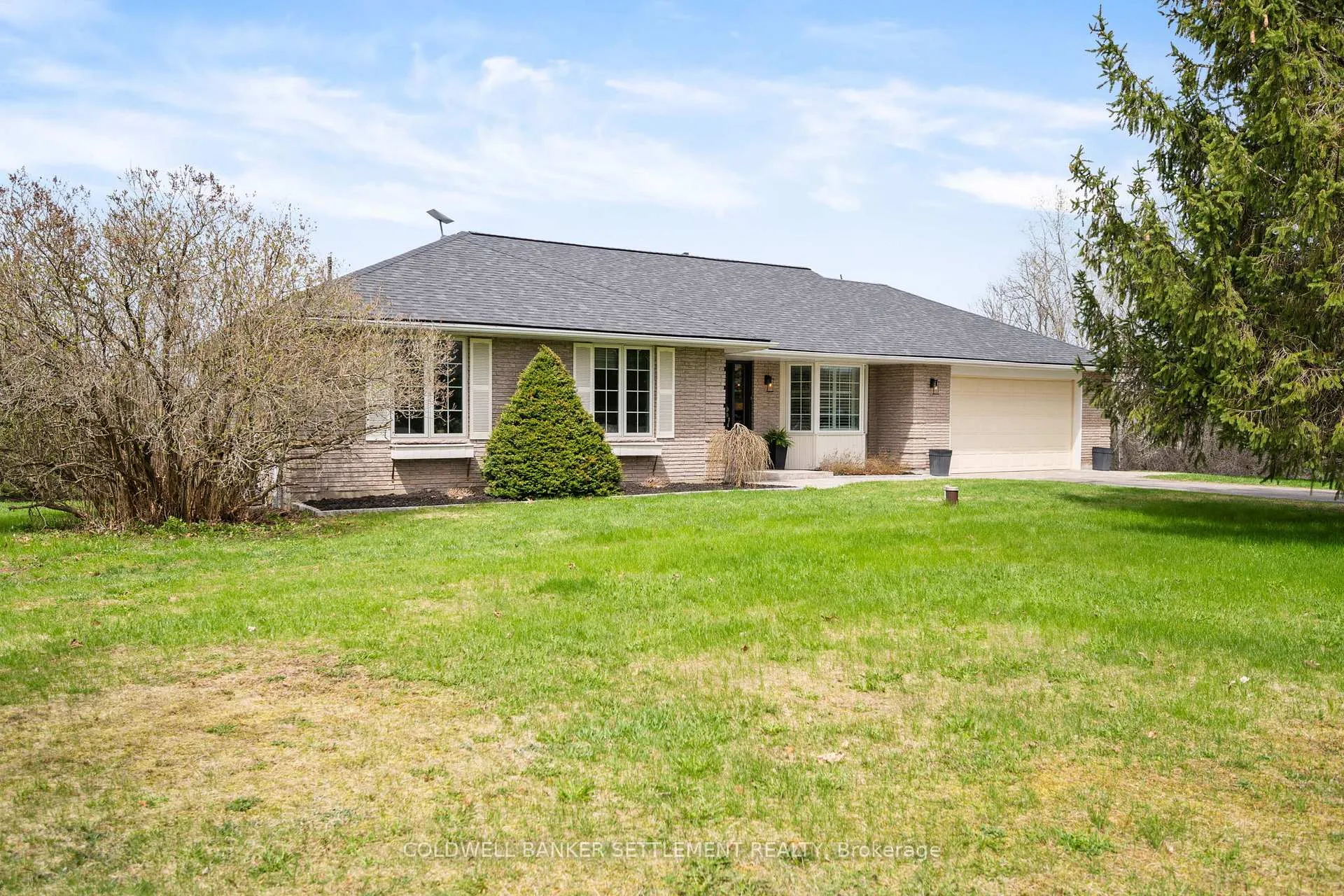 Photo 3 of 234 Somerville Drive, Tay Valley, Bathurst/Burgess & Sherbrooke (Bathurst) Twp — HOMEH