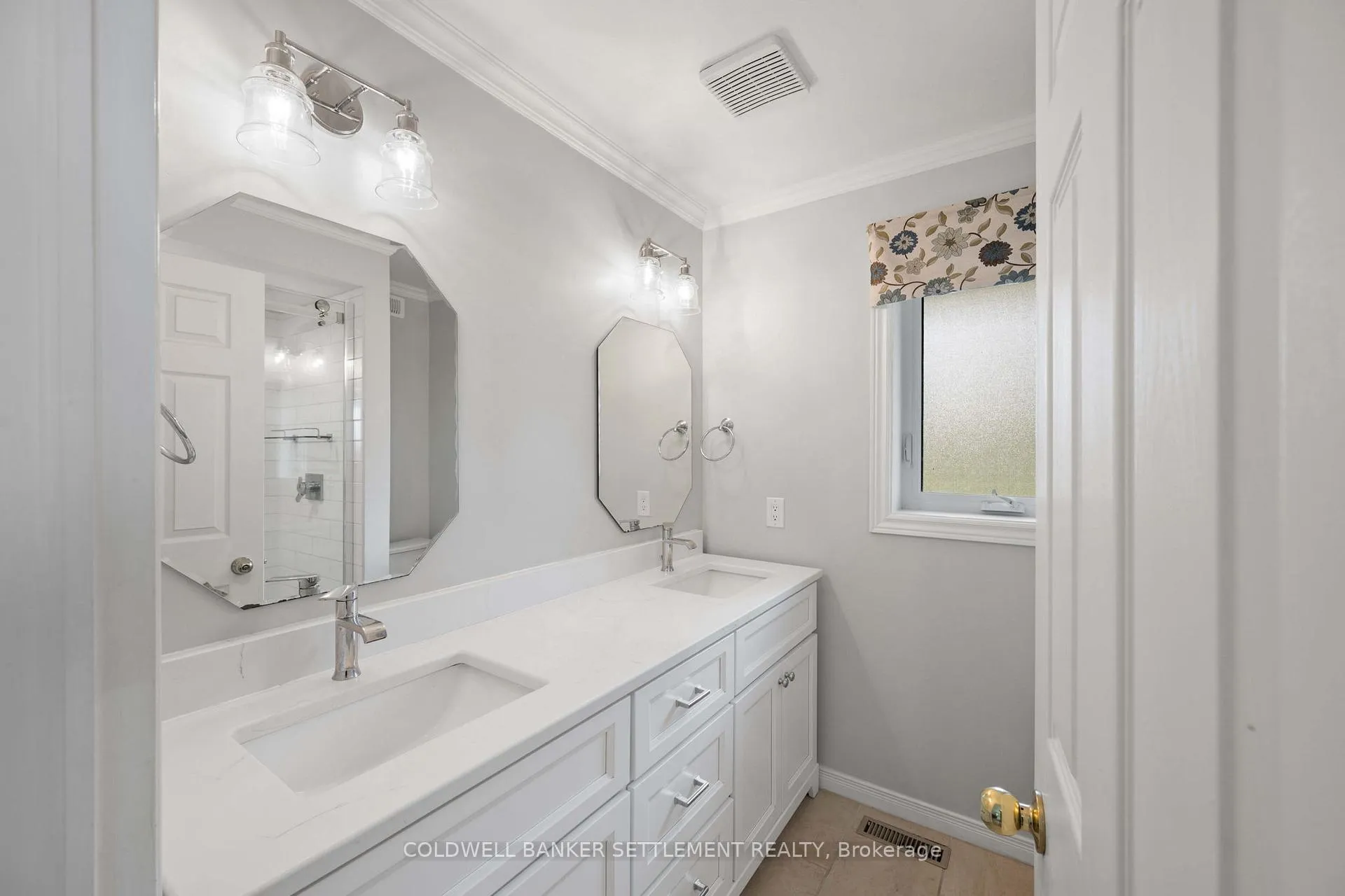 Photo 25 of 234 Somerville Drive, Tay Valley, Bathurst/Burgess & Sherbrooke (Bathurst) Twp — HOMEH