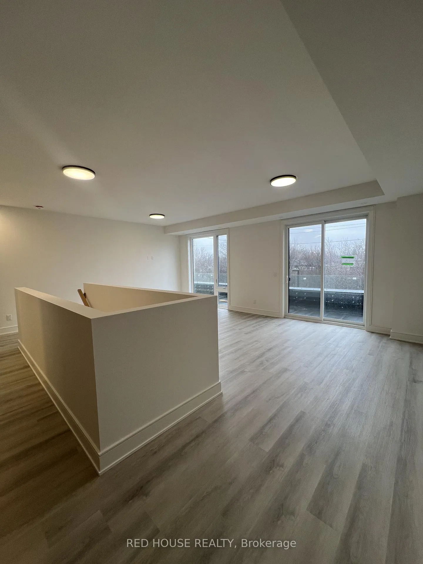Photo 6 of 158 Everett Common, St. Catharines, Oakdale — HOMEH