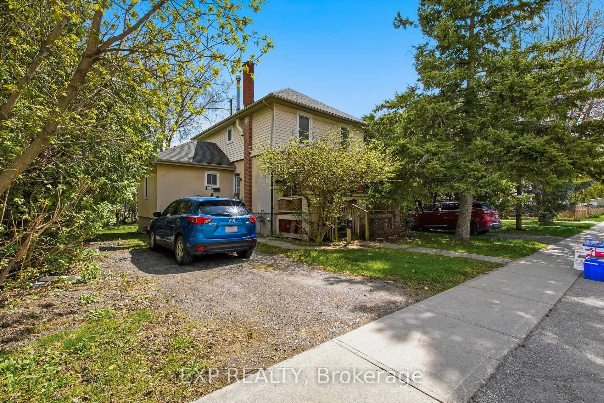 Photo 1 of 33 Burton Street, Belleville, Belleville Ward — HOMEH
