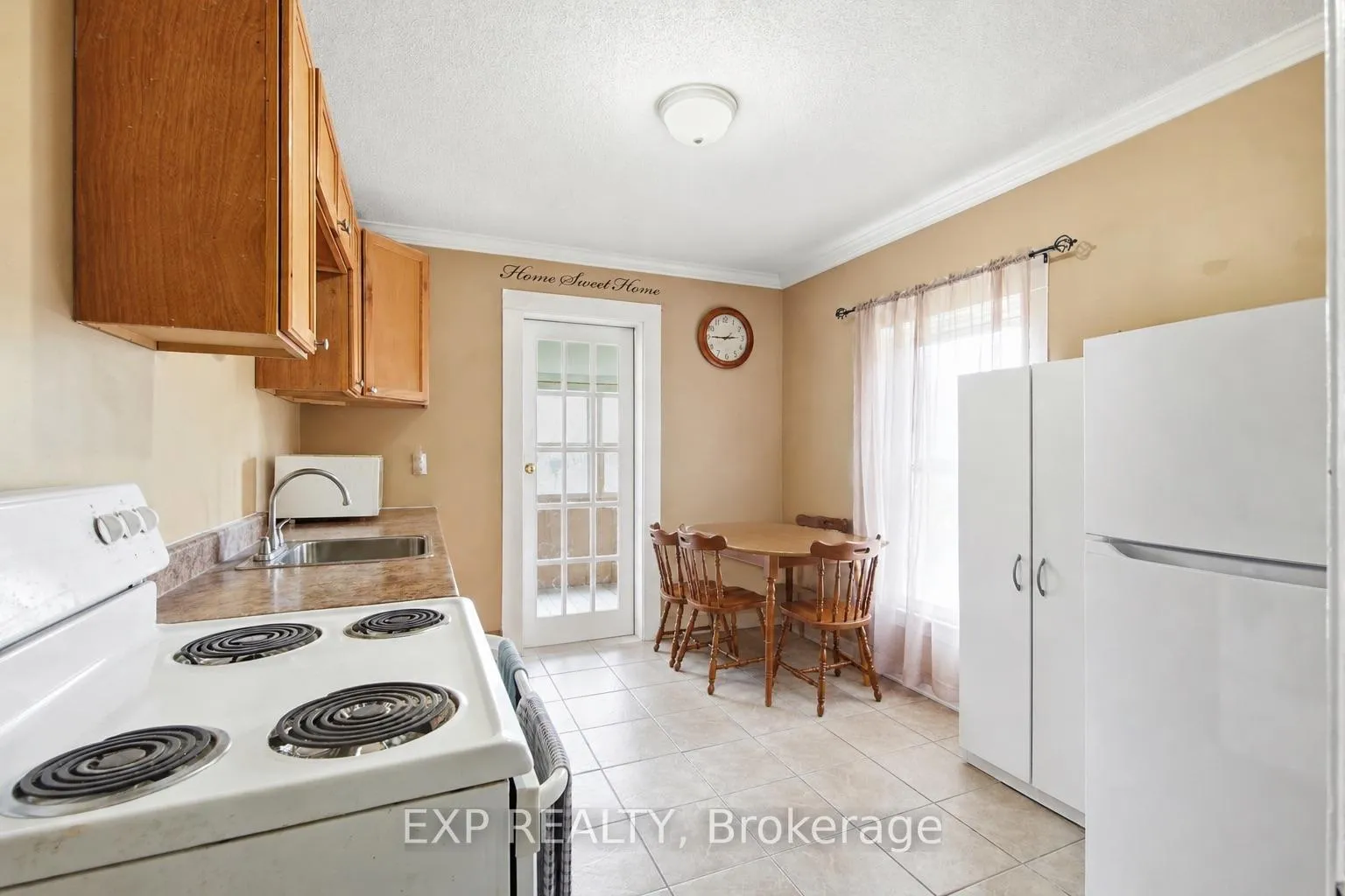 Photo 20 of 33 Burton Street, Belleville, Belleville Ward — HOMEH
