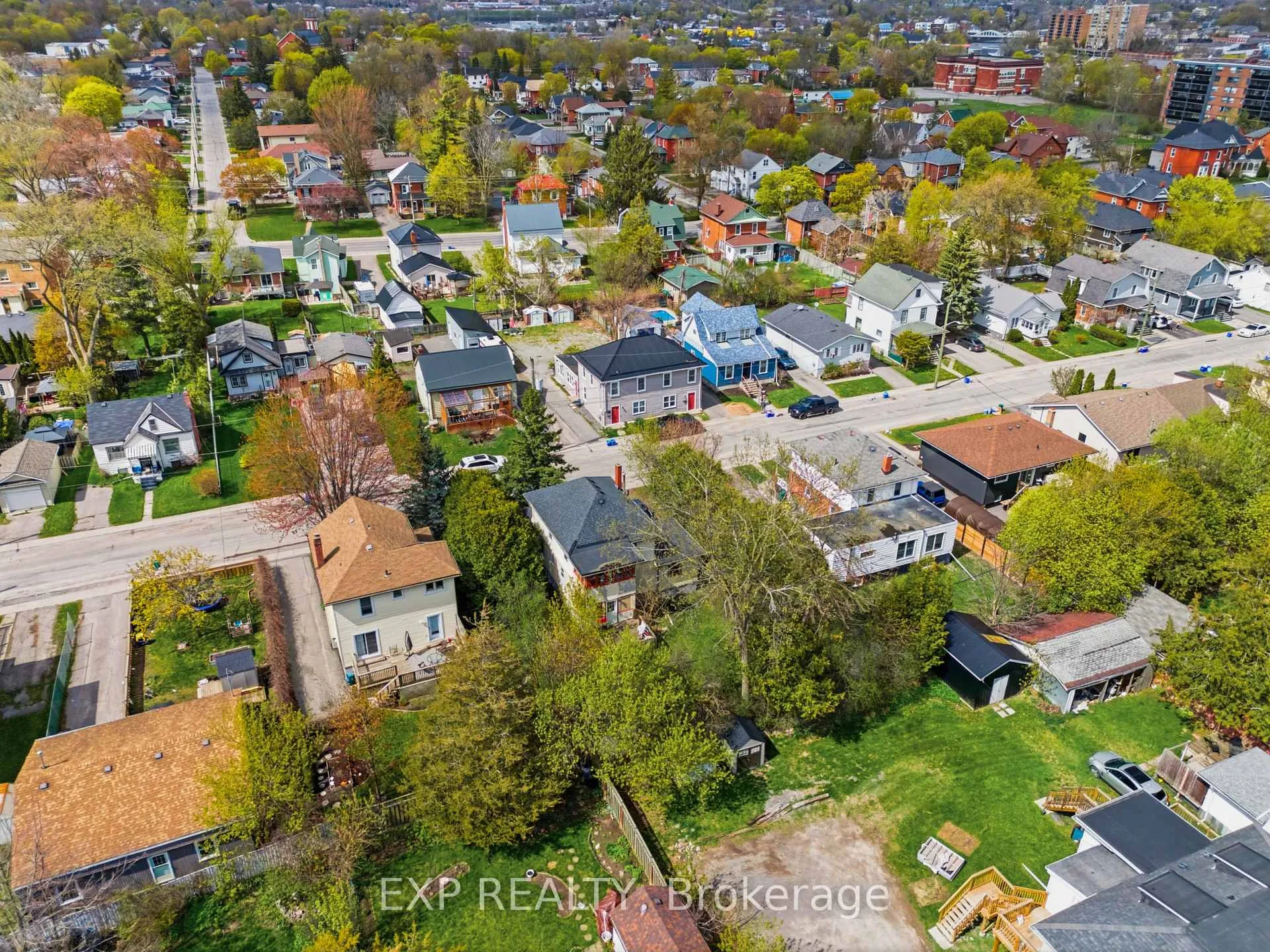 Photo 38 of 33 Burton Street, Belleville, Belleville Ward — HOMEH