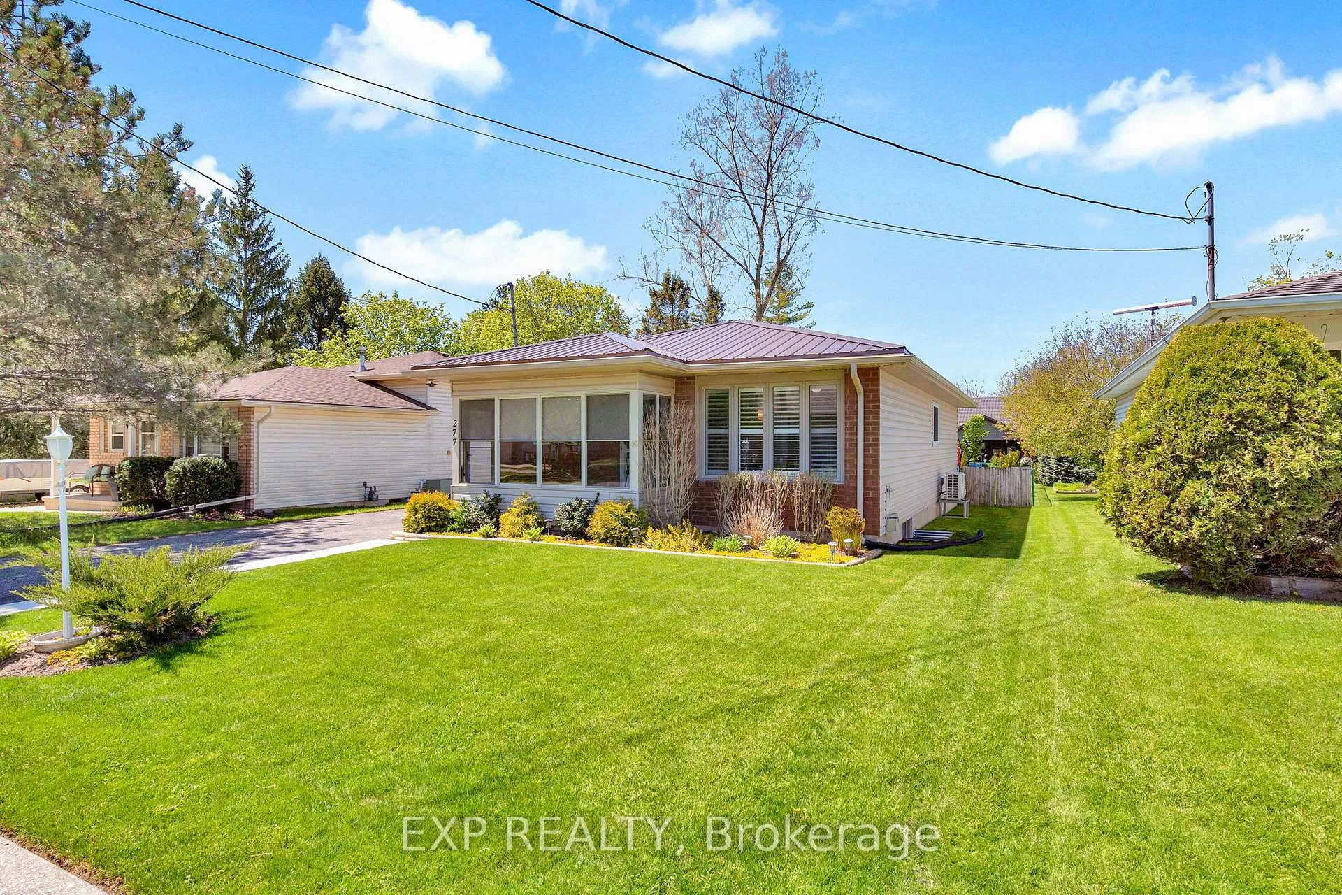 Photo 2 of 277 Station Street, North Middlesex, Parkhill — HOMEH