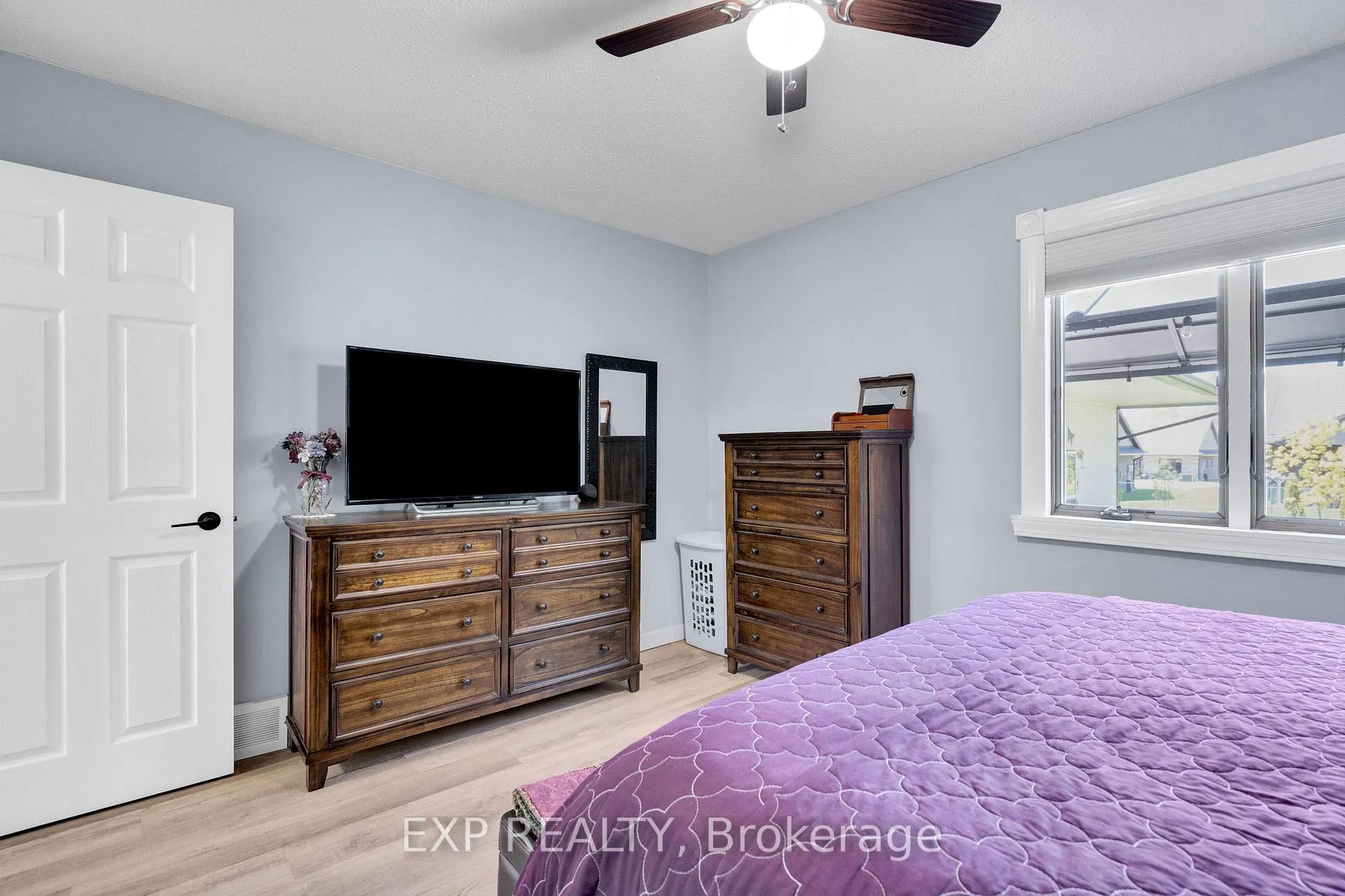 Photo 18 of 277 Station Street, North Middlesex, Parkhill — HOMEH