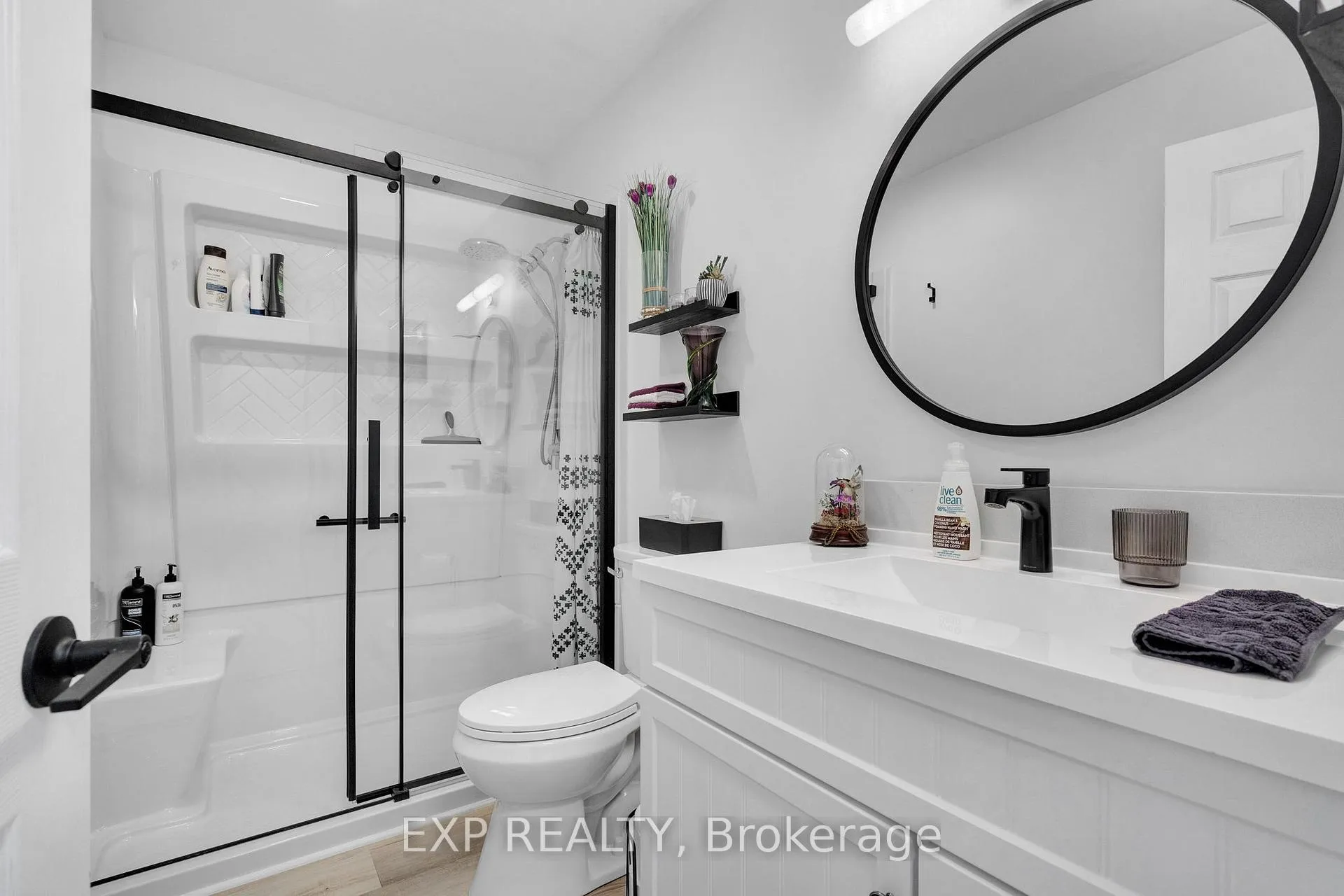 Photo 22 of 277 Station Street, North Middlesex, Parkhill — HOMEH