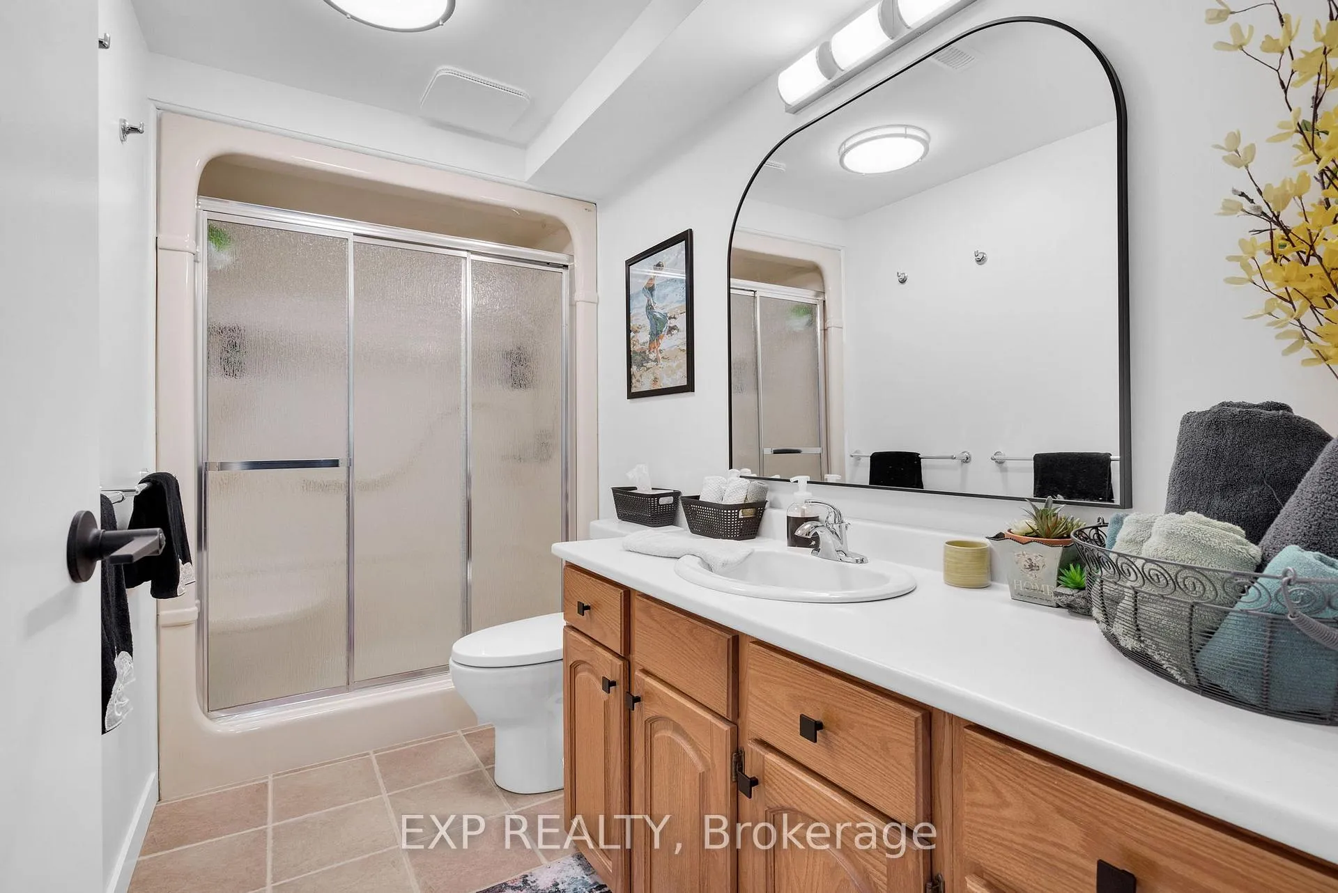 Photo 30 of 277 Station Street, North Middlesex, Parkhill — HOMEH