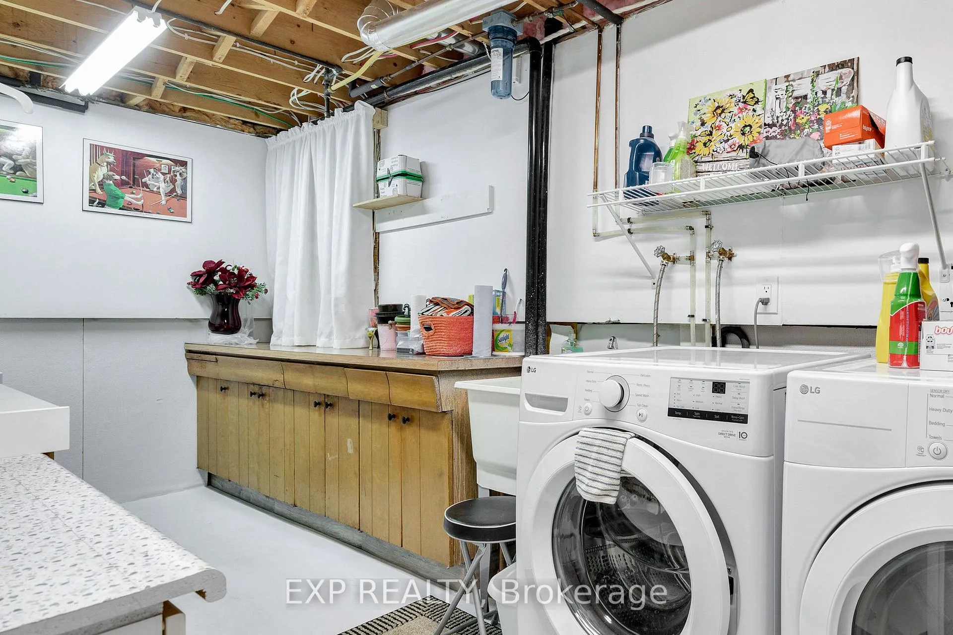 Photo 32 of 277 Station Street, North Middlesex, Parkhill — HOMEH