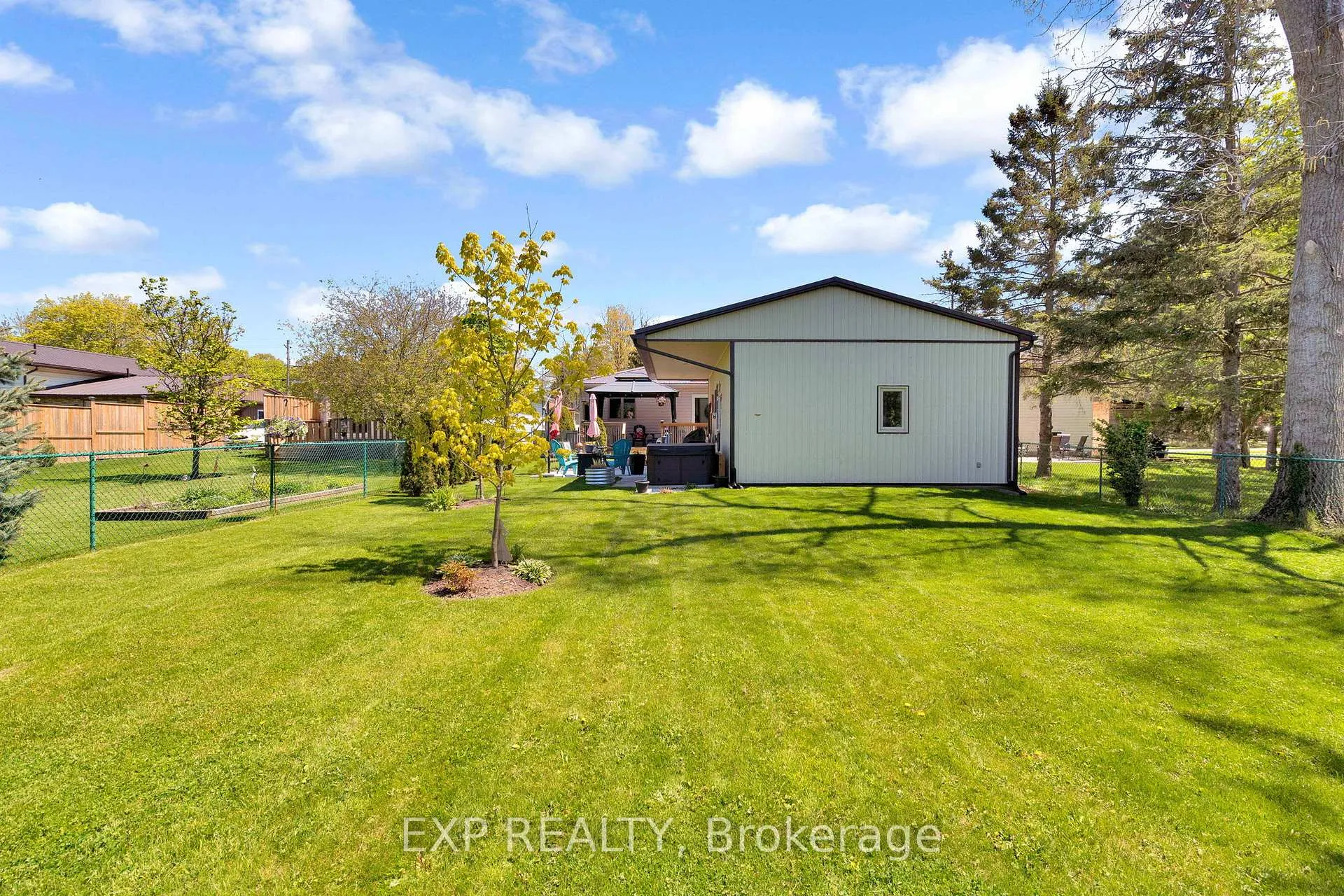 Photo 42 of 277 Station Street, North Middlesex, Parkhill — HOMEH