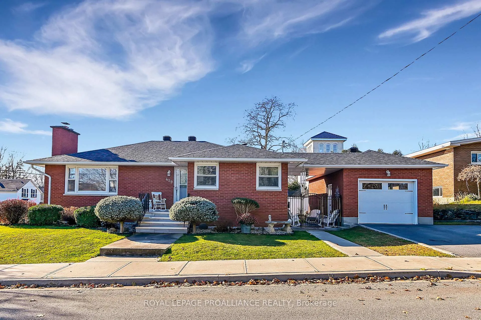 Photo 1 of 419 St Lawrence Street, Prescott — HOMEH