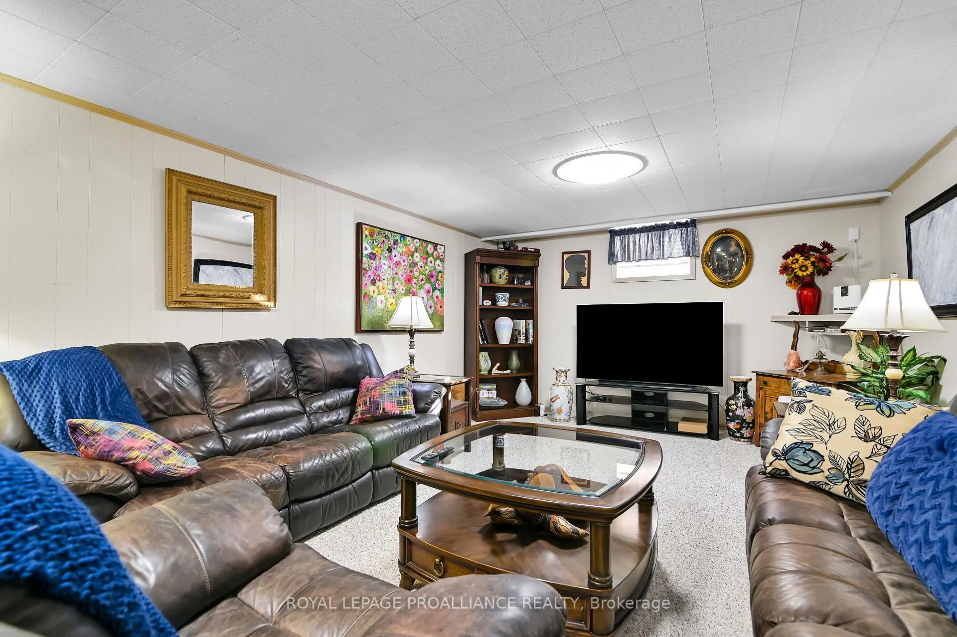 Photo 20 of 419 St Lawrence Street, Prescott — HOMEH