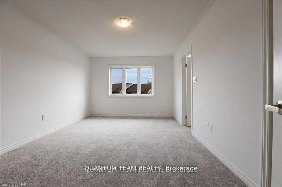Photo 7 of 7403 Sandy Ridge Common, Niagara Falls, Oldfield — HOMEH