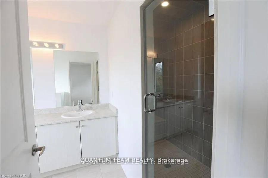 Photo 11 of 7403 Sandy Ridge Common, Niagara Falls, Oldfield — HOMEH