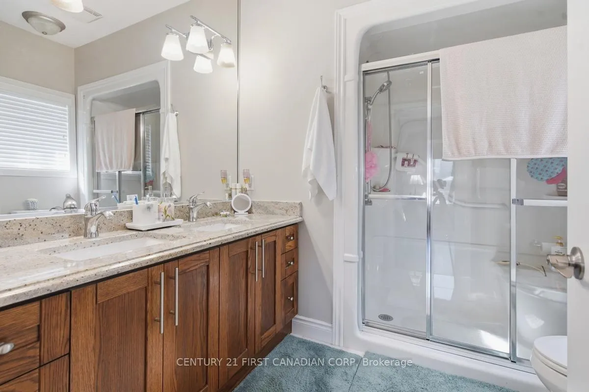 Photo 26 of 2035 Coronation Drive, London, North E — HOMEH