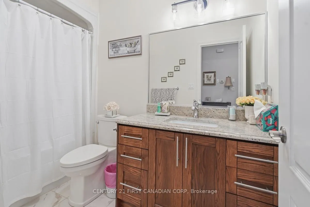 Photo 30 of 2035 Coronation Drive, London, North E — HOMEH