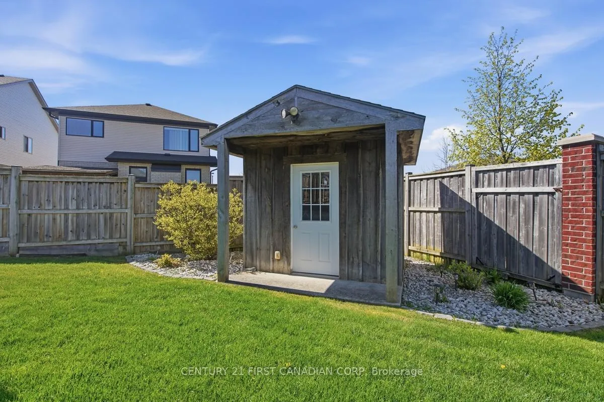 Photo 45 of 2035 Coronation Drive, London, North E — HOMEH
