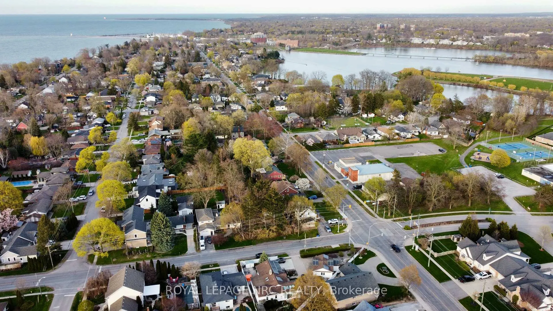 Photo 7 of 2A Corbett Avenue, St. Catharines, Port Dalhousie — HOMEH