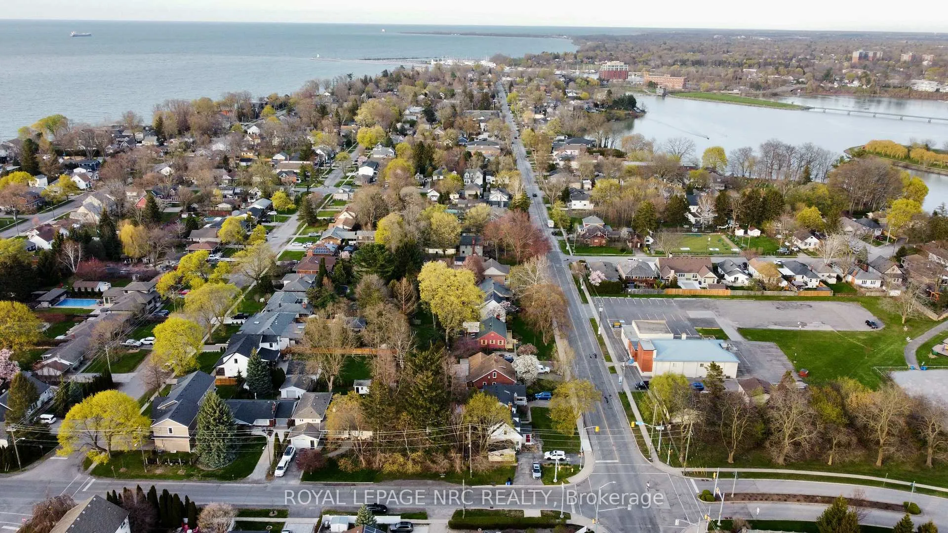 Photo 11 of 2A Corbett Avenue, St. Catharines, Port Dalhousie — HOMEH