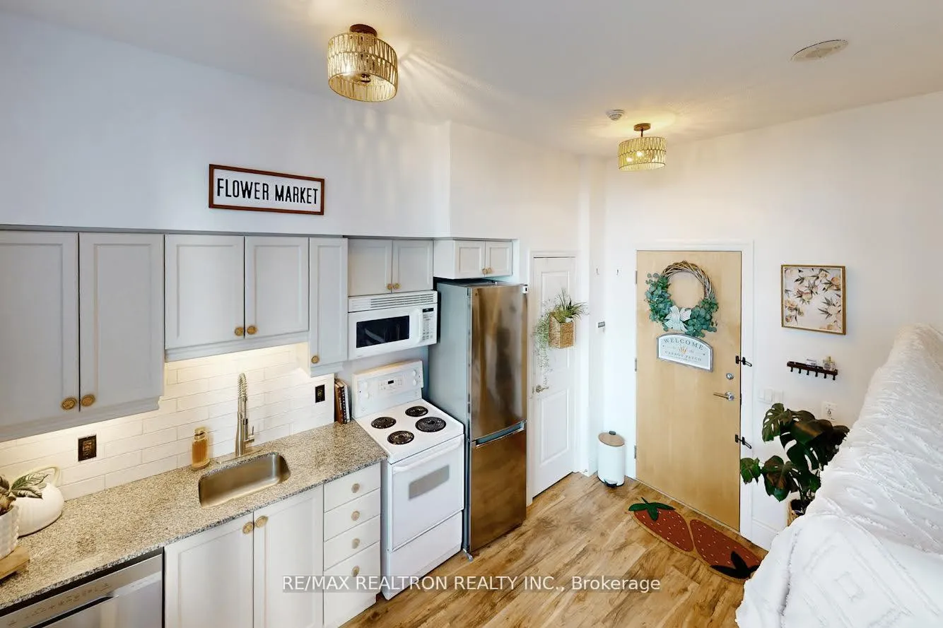 Photo 19 of Unit 421, 58 Marine Parade Drive, Etobicoke, Mimico — HOMEH