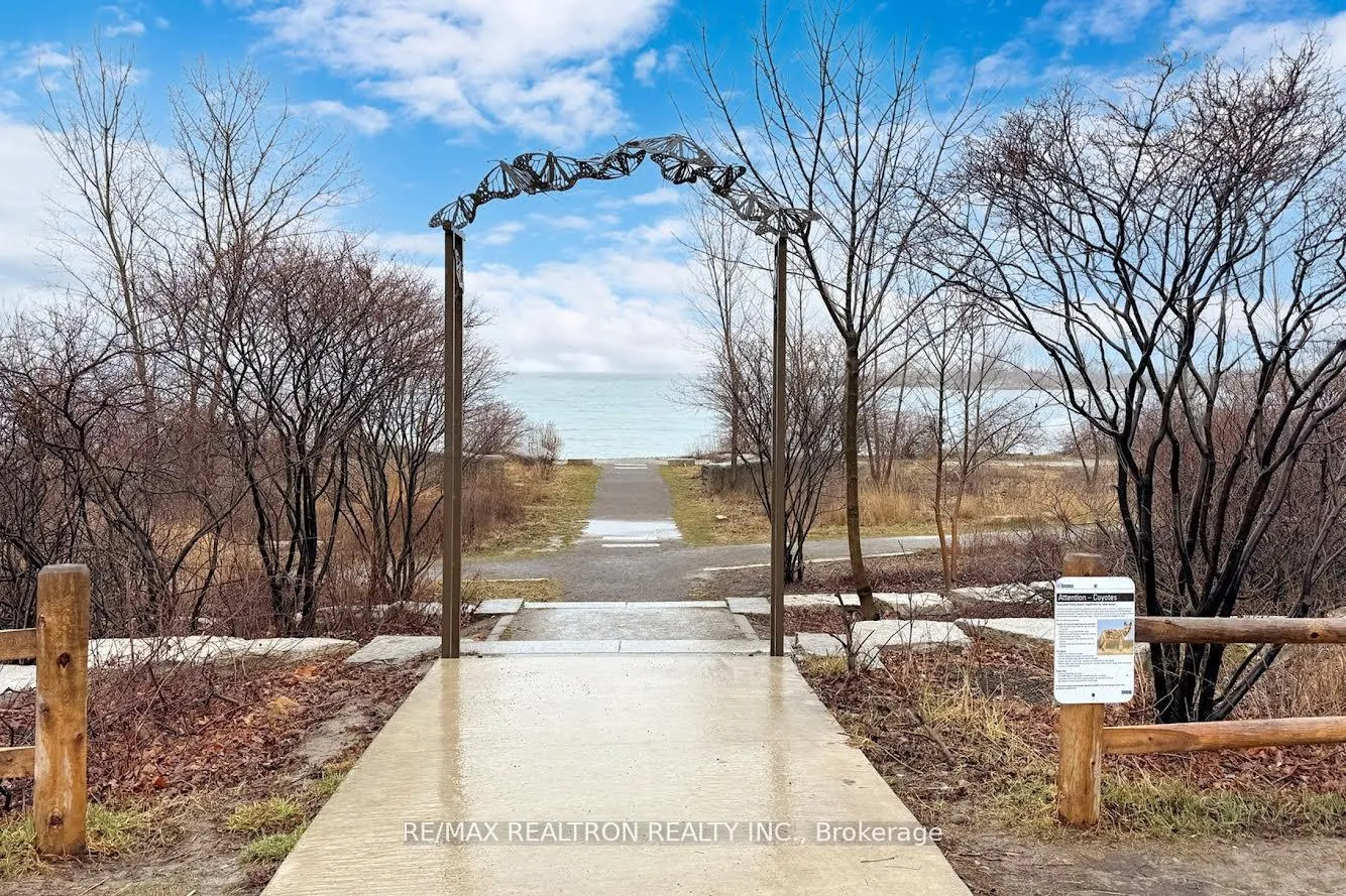 Photo 39 of Unit 421, 58 Marine Parade Drive, Etobicoke, Mimico — HOMEH