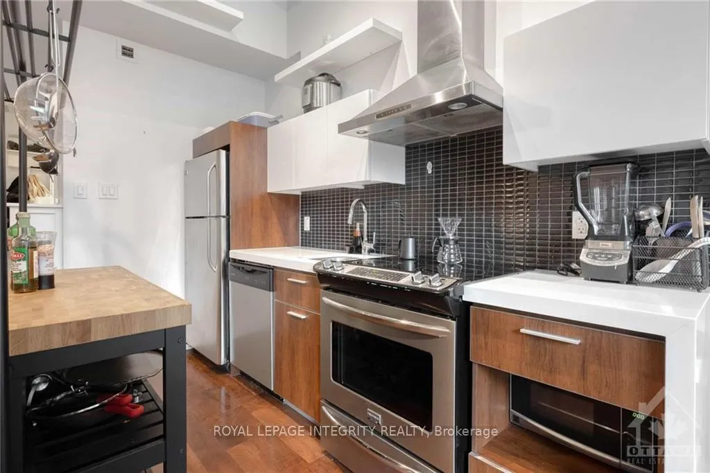 Photo 9 of Unit 113, 340 Mcleod Street, Ottawa, Ottawa Centre — HOMEH