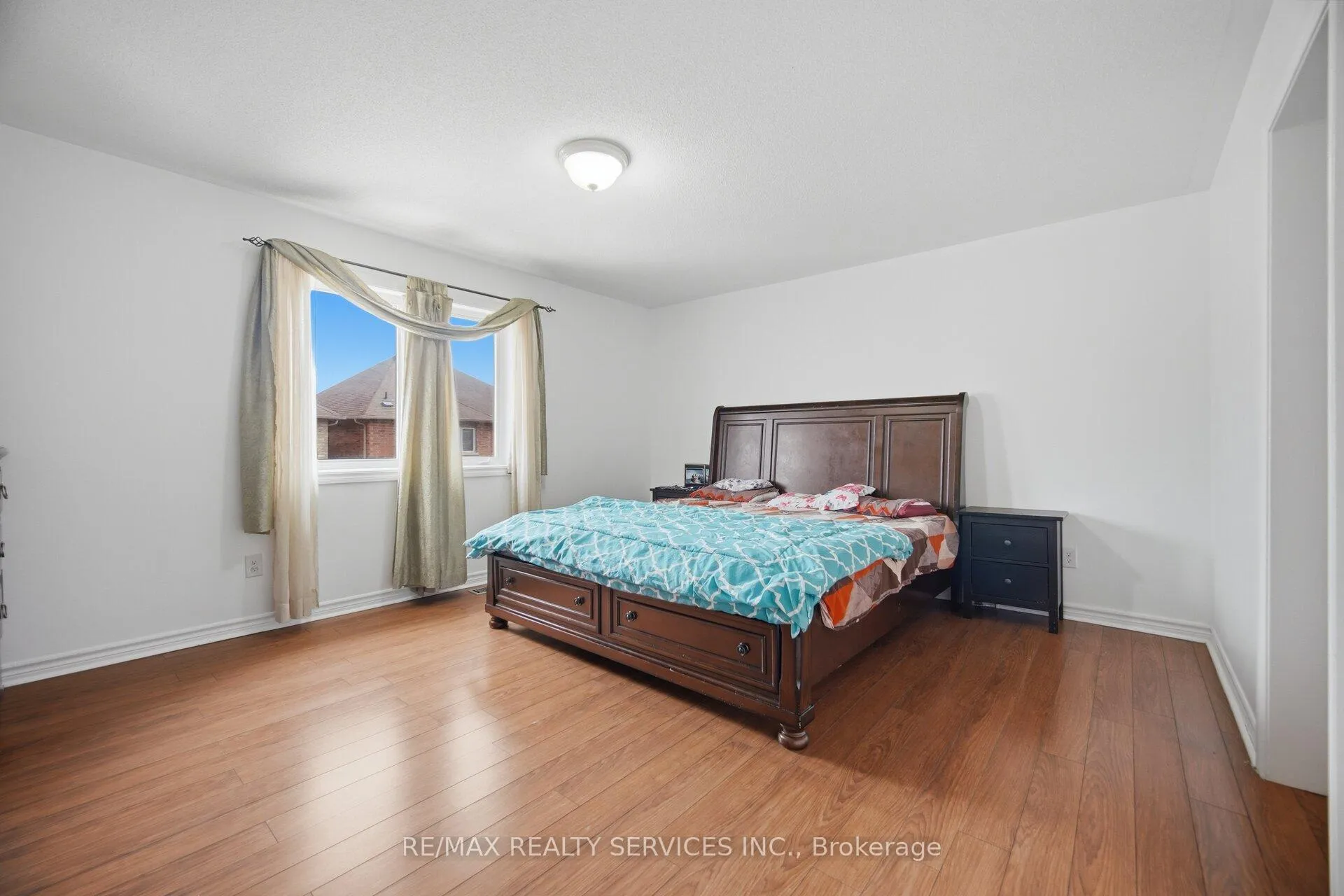 Photo 21 of 56 Iron Block Drive, Brampton, Northwest Sandalwood Parkway — HOMEH