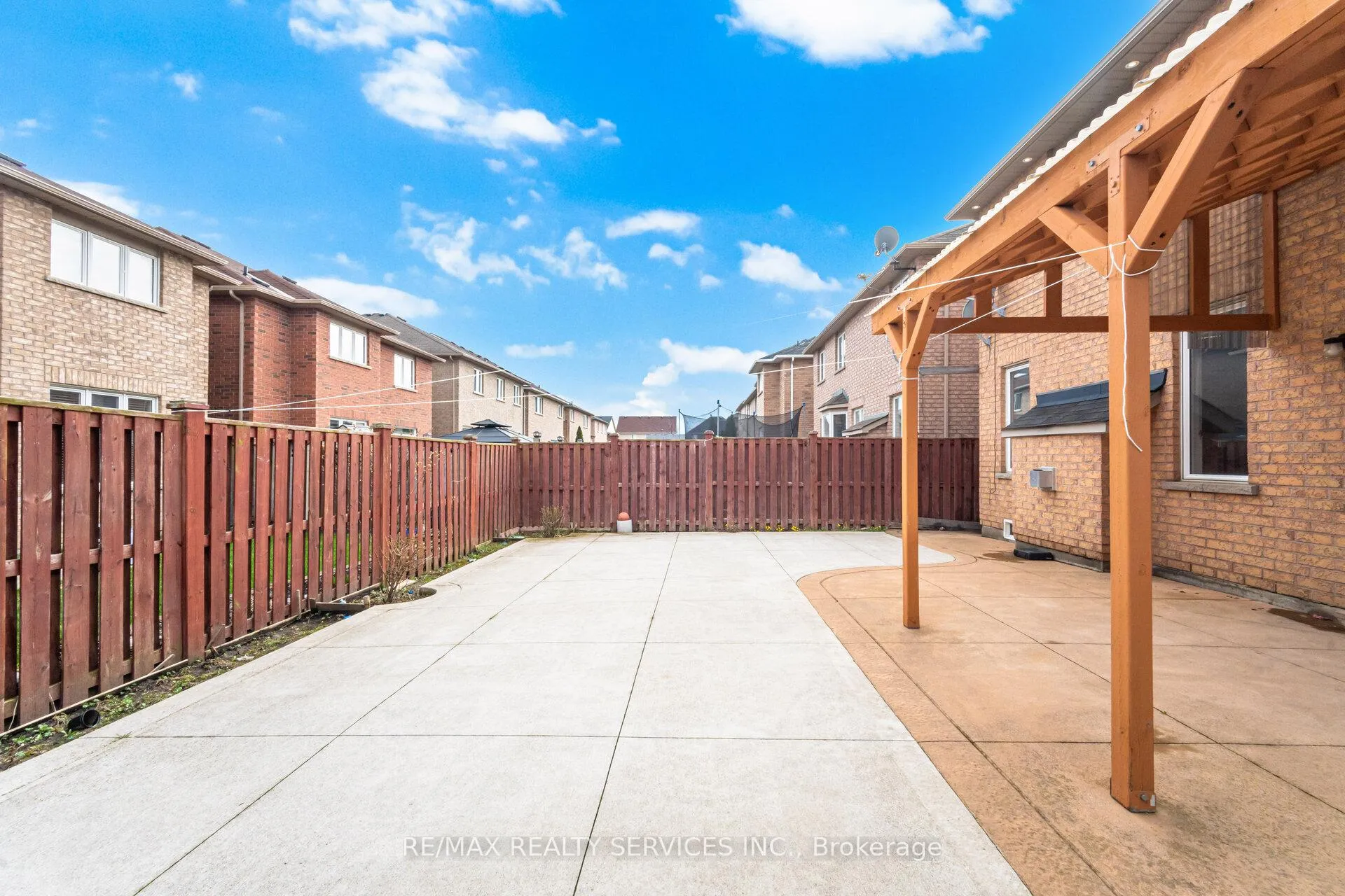 Photo 42 of 56 Iron Block Drive, Brampton, Northwest Sandalwood Parkway — HOMEH