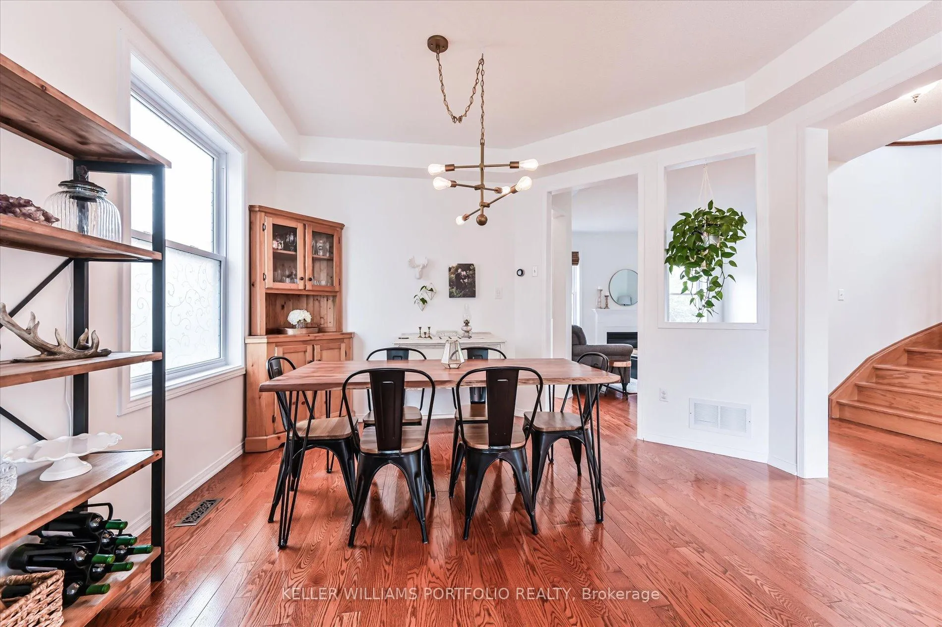 Photo 8 of 1785 Autumn Crescent, Pickering, Amberlea — HOMEH