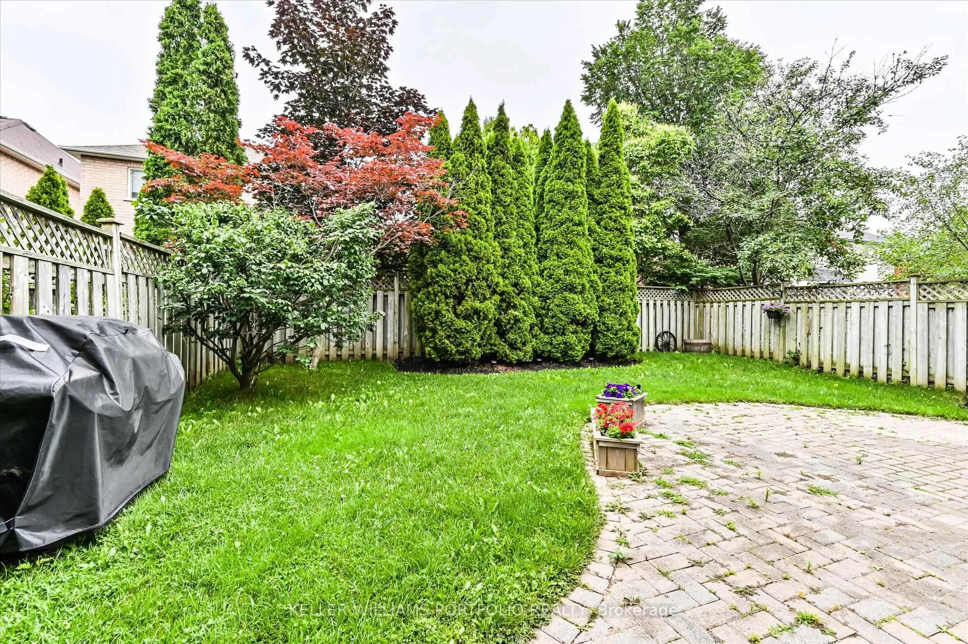 Photo 33 of 1785 Autumn Crescent, Pickering, Amberlea — HOMEH
