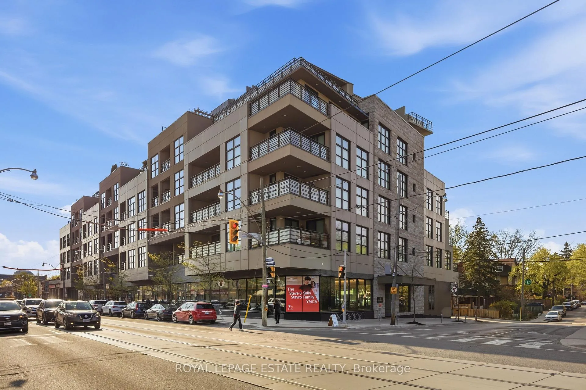 Front of Unit 11, 365 Beech Avenue