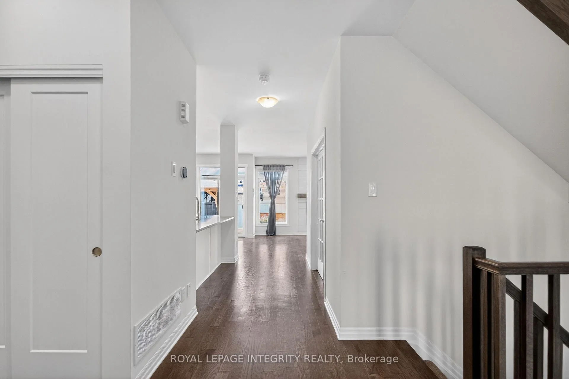 Photo 4 of 177 Fairweather Street, Ottawa, Leitrim — HOMEH