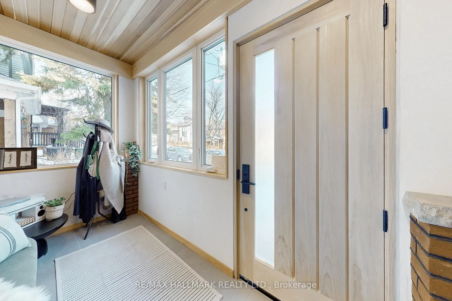 Photo 3 of 72 Hastings Avenue, Toronto, South Riverdale — HOMEH