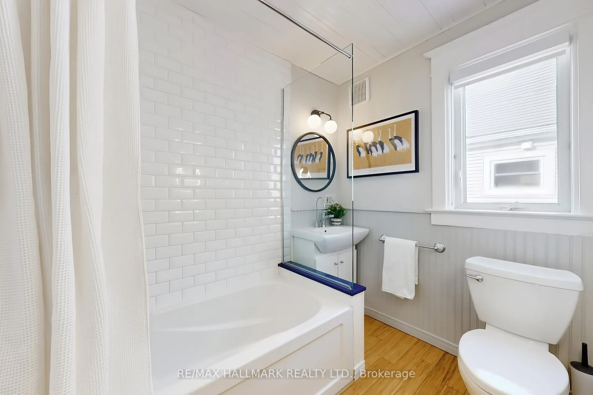 Photo 25 of 72 Hastings Avenue, Toronto, South Riverdale — HOMEH