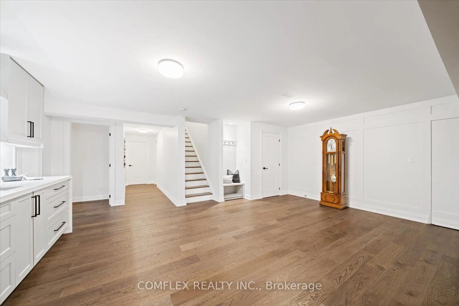 Photo 30 of 2 Taunus Court, Clarington, Rural Clarington — HOMEH