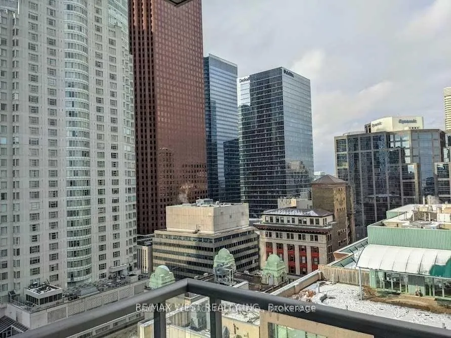 Photo 12 of Unit 2903, 88 Scott Street, Toronto, Church-Yonge Corridor — HOMEH