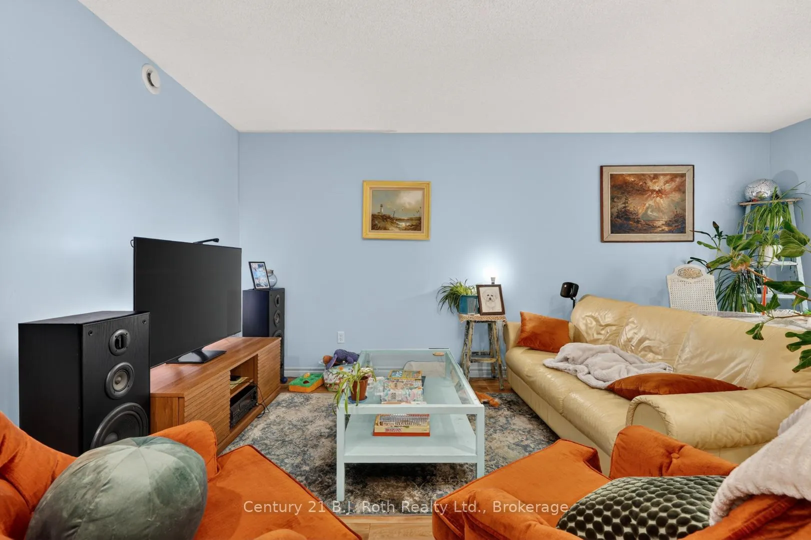 Photo 5 of 275 Hiram Street, Bracebridge, Macaulay — HOMEH