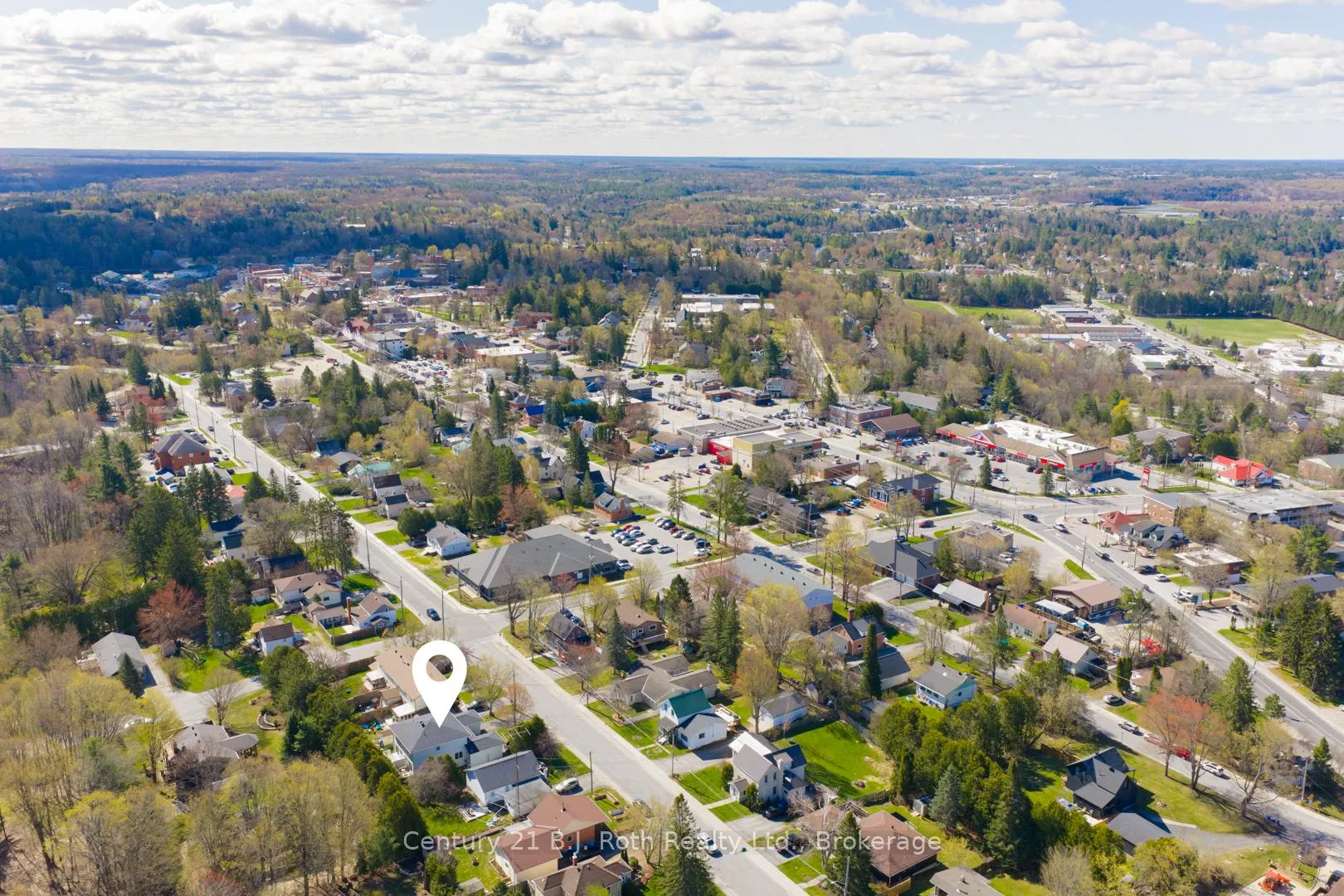 Photo 37 of 275 Hiram Street, Bracebridge, Macaulay — HOMEH