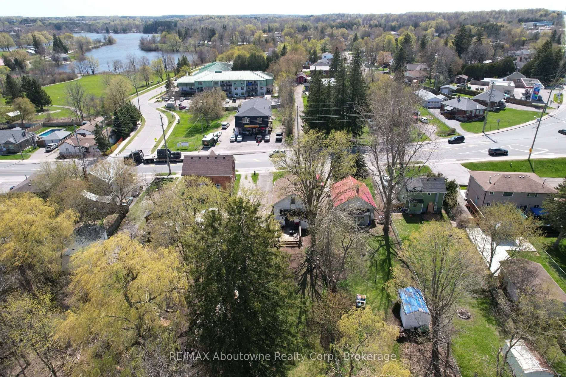 Photo 36 of 125 Main Street N, Halton Hills, Acton — HOMEH