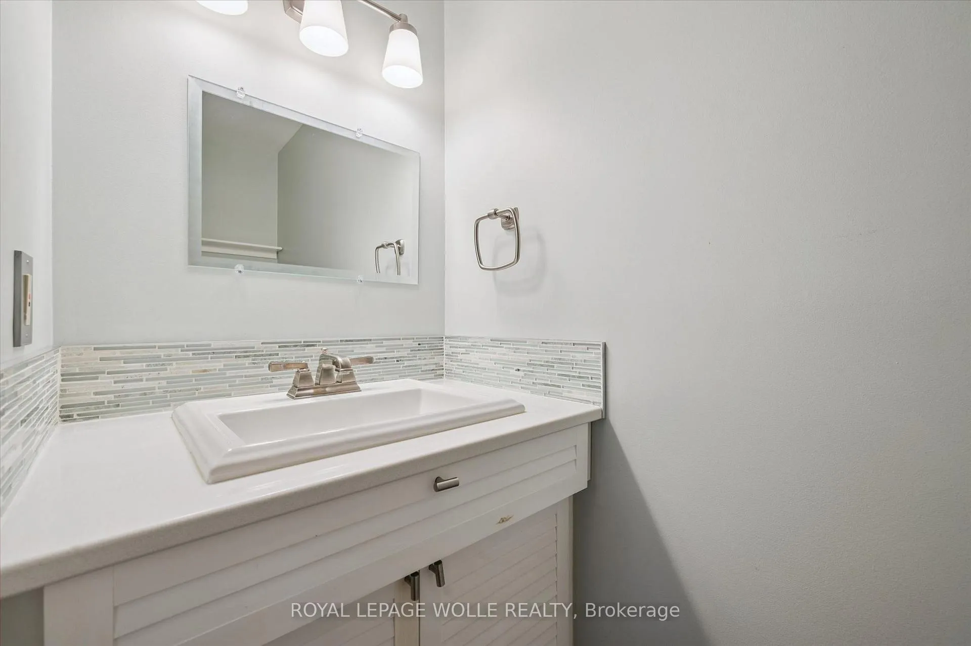 Photo 18 of Unit 1, 496 Beechwood Drive, Waterloo — HOMEH