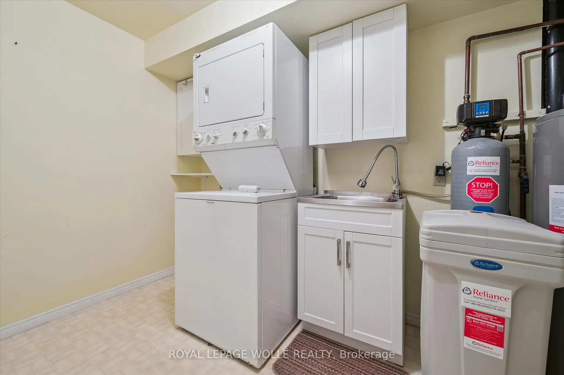 Photo 37 of Unit 1, 496 Beechwood Drive, Waterloo — HOMEH