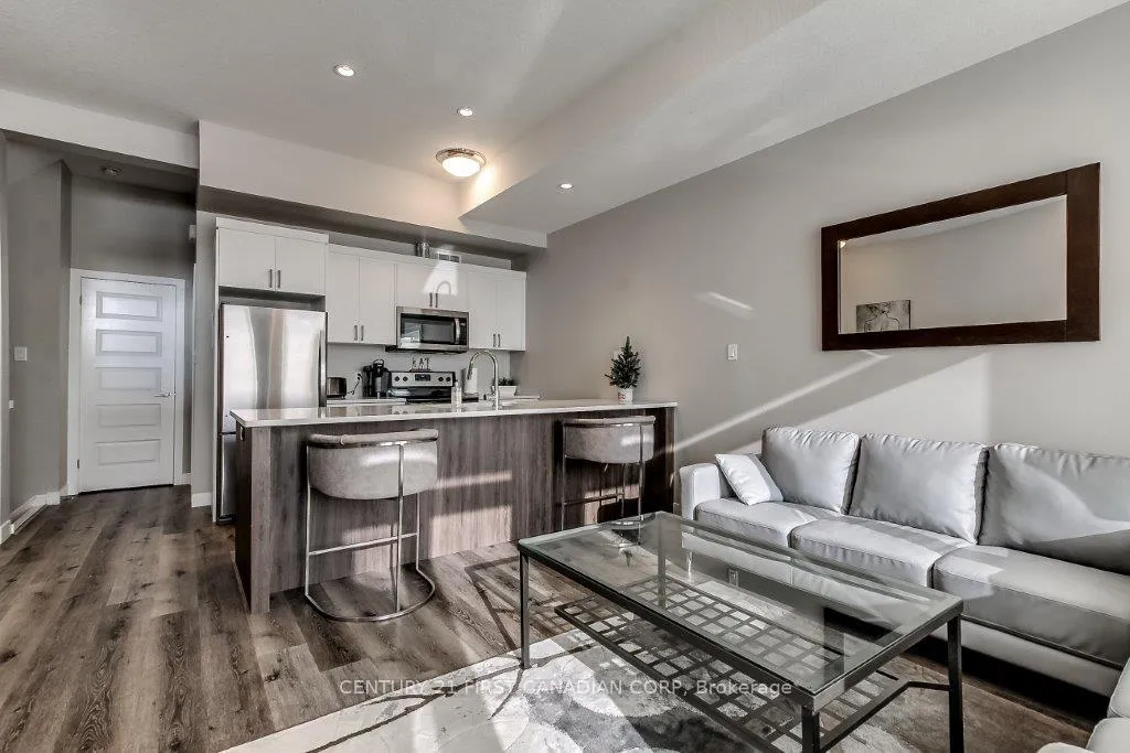 Photo 4 of Unit 82, 275 Callaway Road, London, North R — HOMEH
