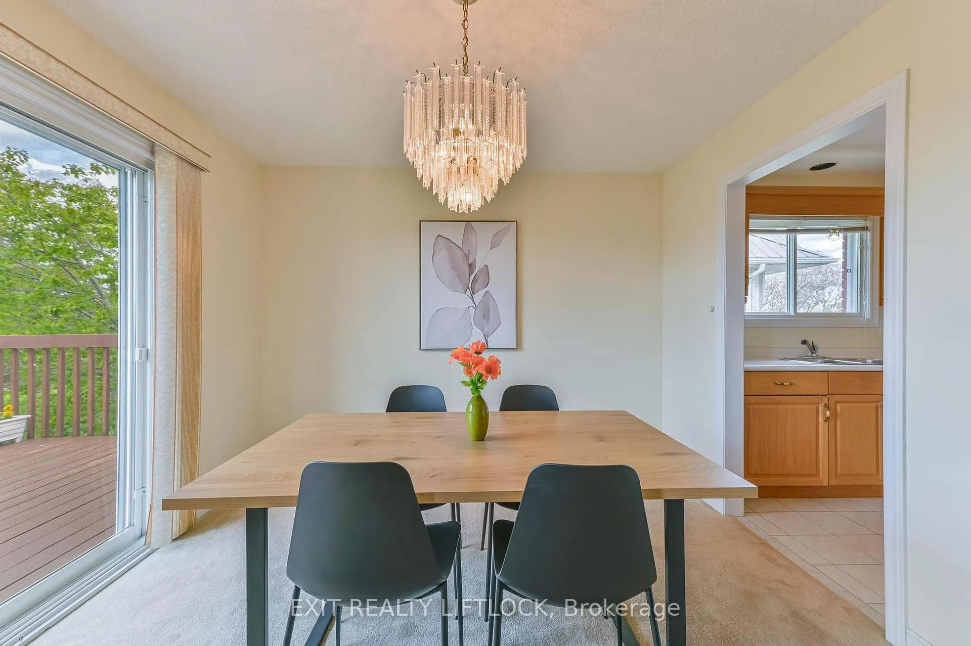 Photo 14 of 2498 Marsdale Drive, Peterborough, Ashburnham Ward 4 — HOMEH