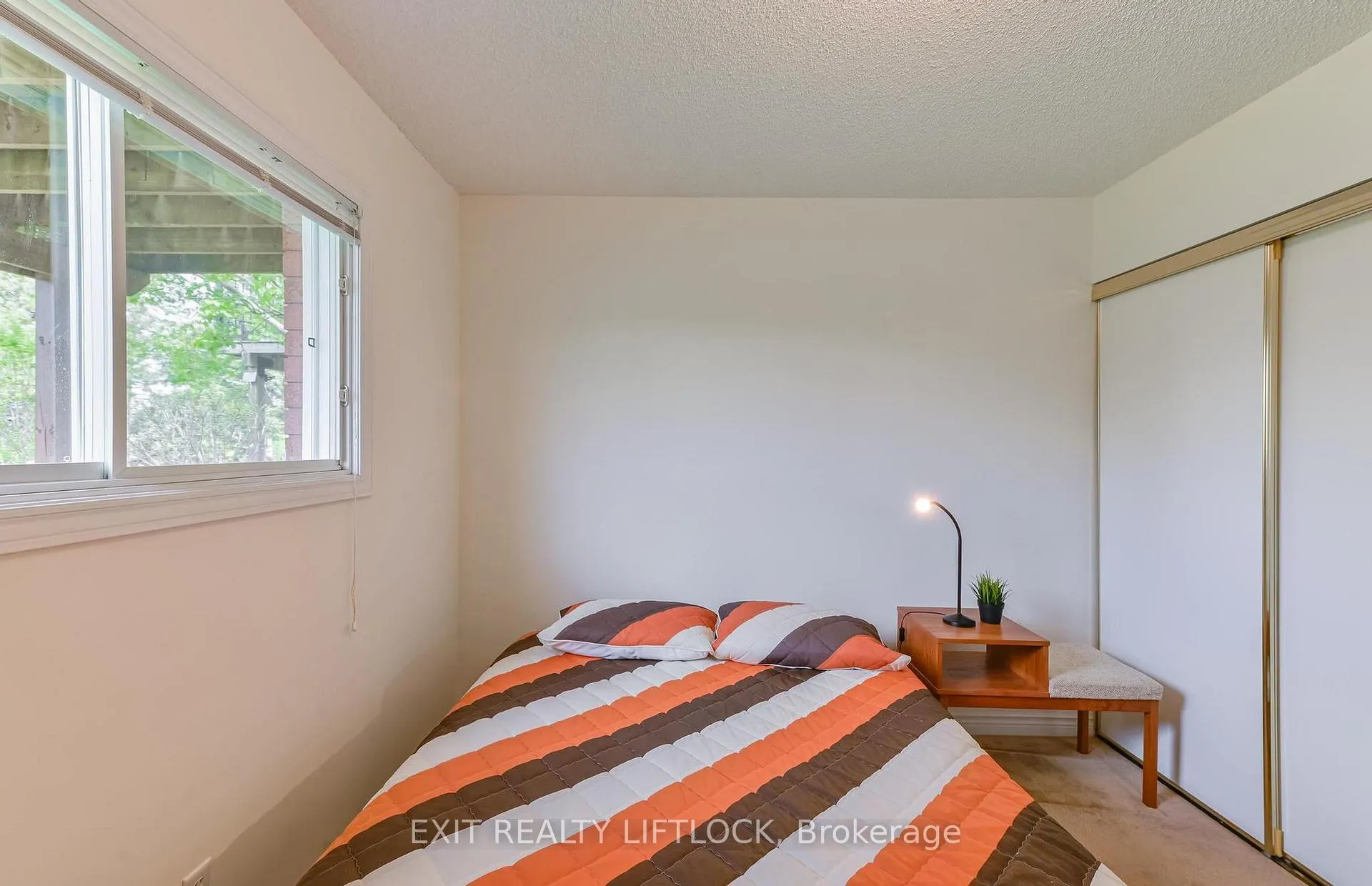 Photo 30 of 2498 Marsdale Drive, Peterborough, Ashburnham Ward 4 — HOMEH