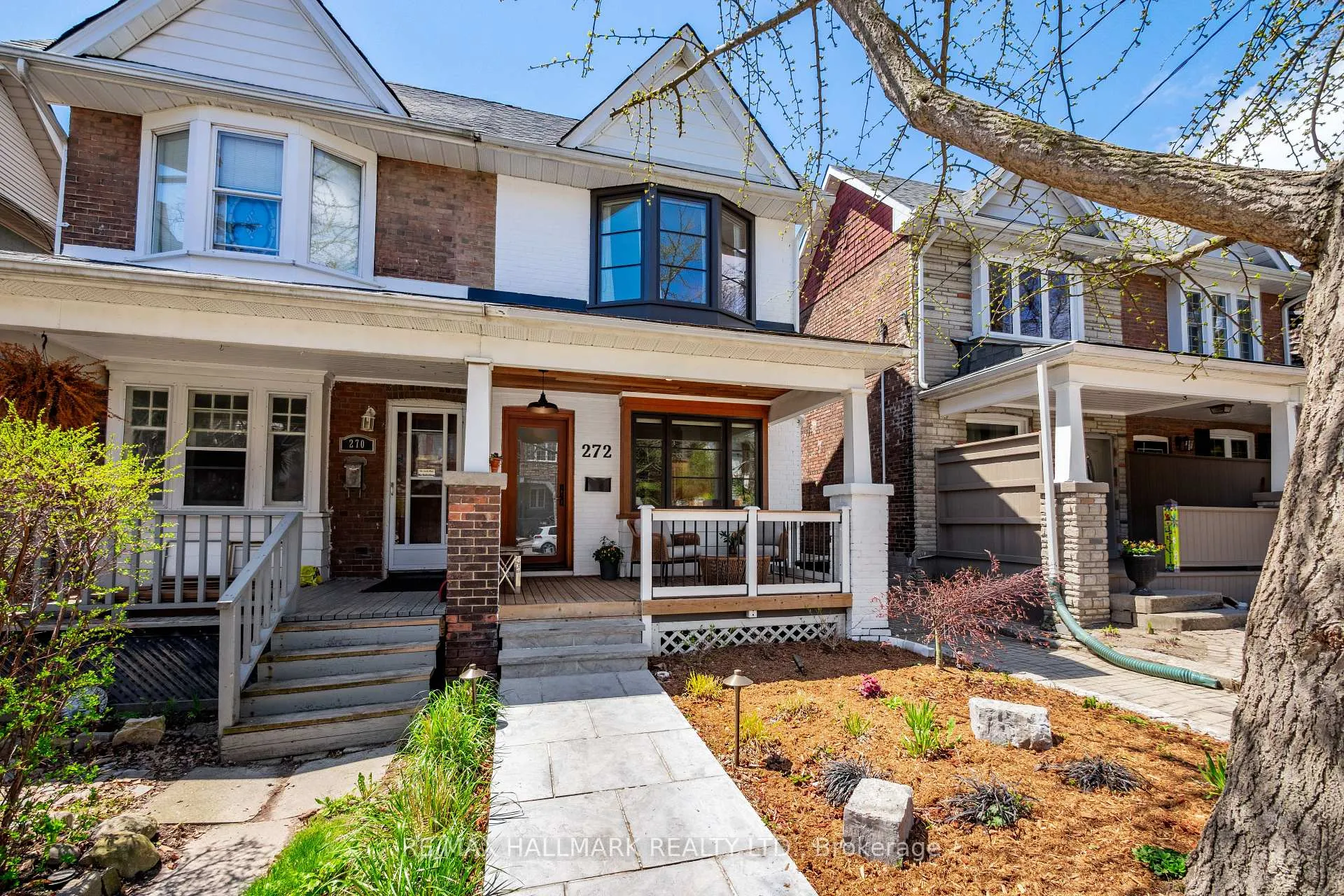 Photo 1 of 272 Kenilworth Avenue, Toronto, The Beaches — HOMEH