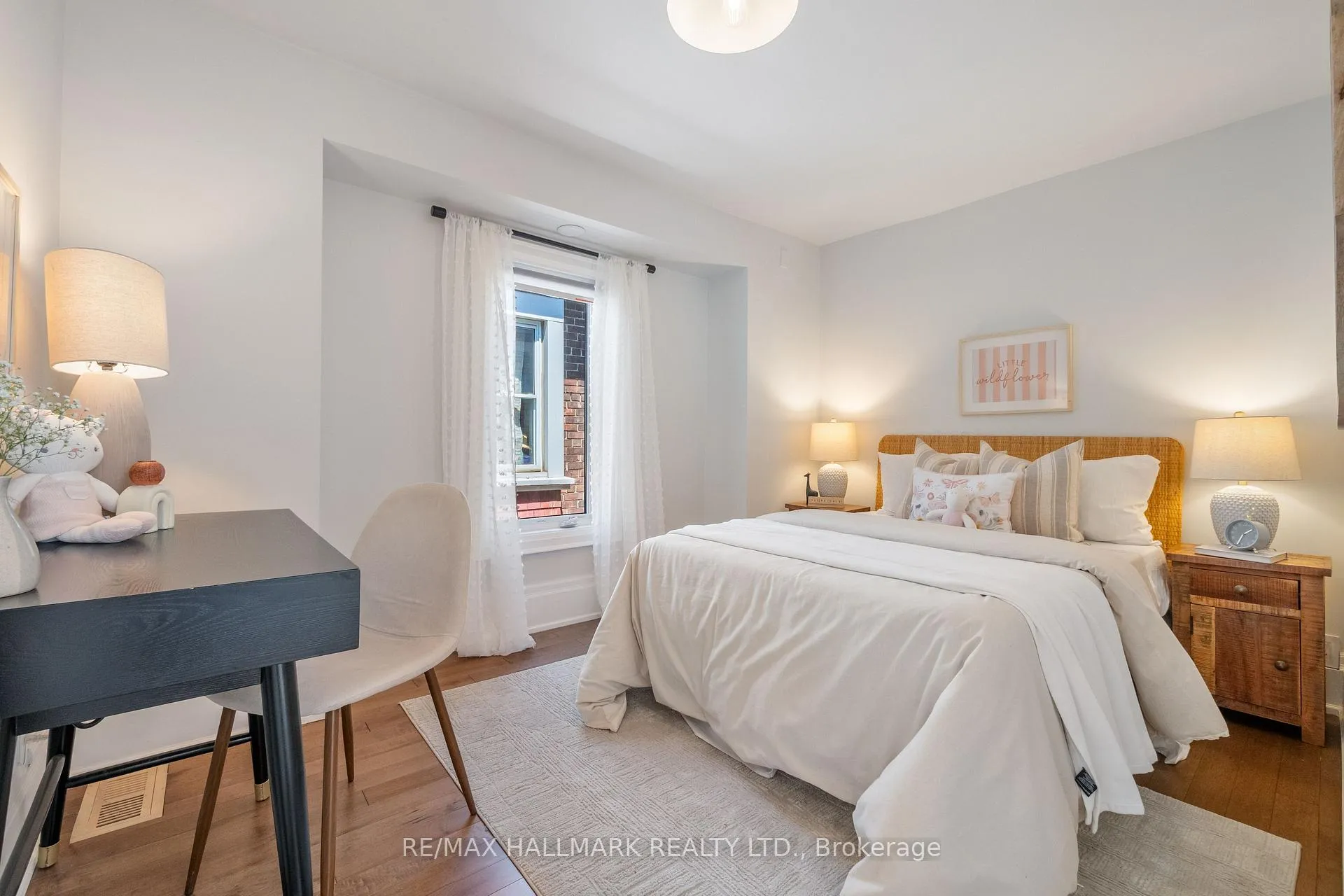 Photo 19 of 272 Kenilworth Avenue, Toronto, The Beaches — HOMEH
