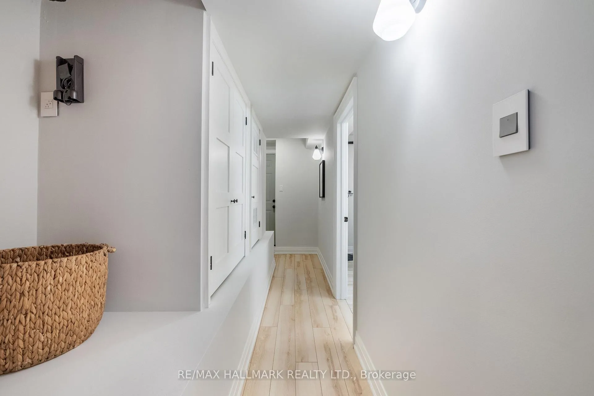 Photo 29 of 272 Kenilworth Avenue, Toronto, The Beaches — HOMEH