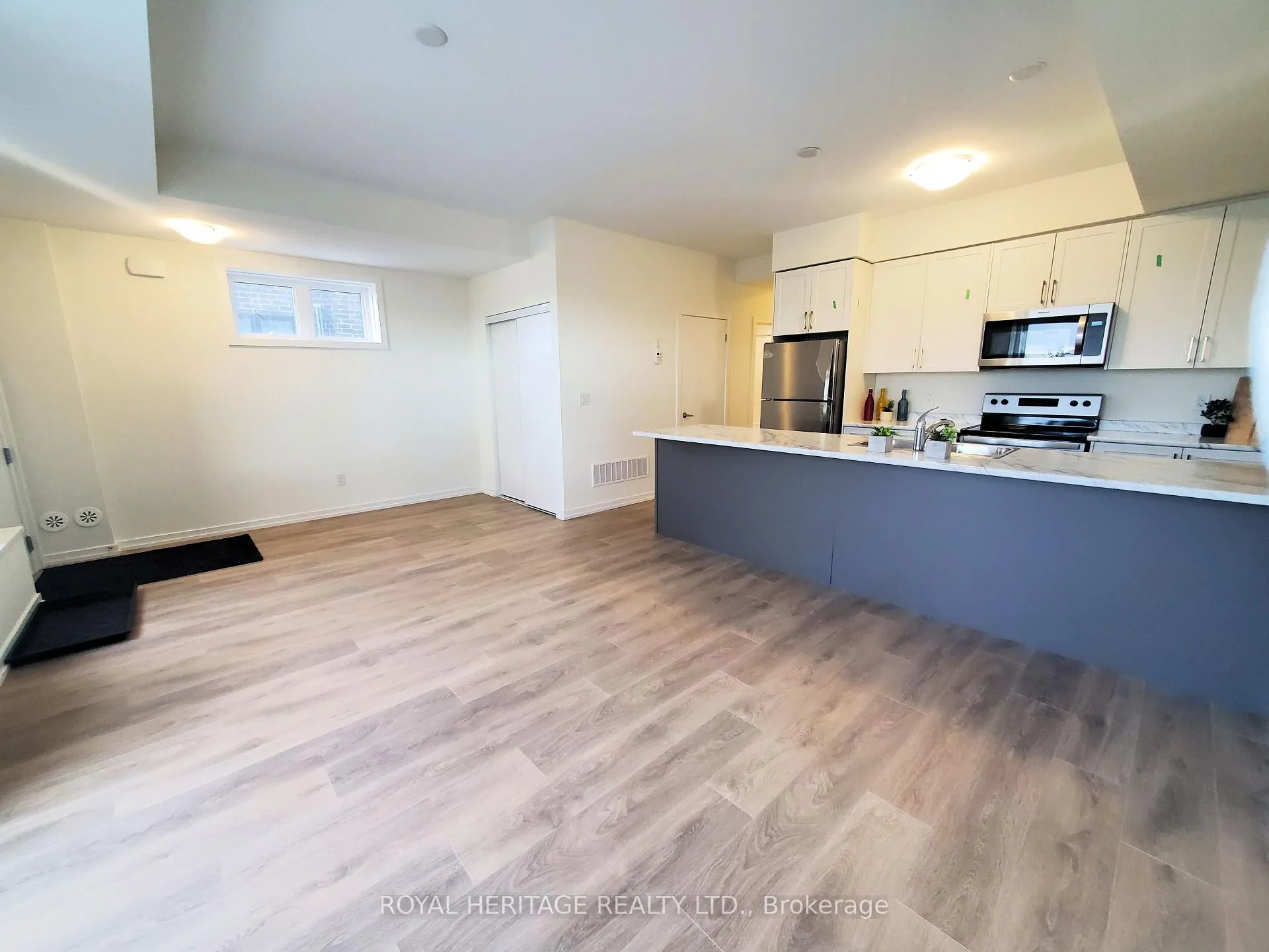 Photo 3 of Unit 501, 160 Densmore Road, Cobourg — HOMEH