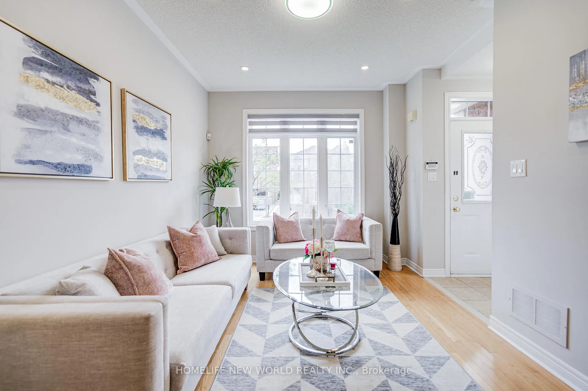 Photo 7 of 58 Saint Damian Avenue, Vaughan, Vellore Village — HOMEH